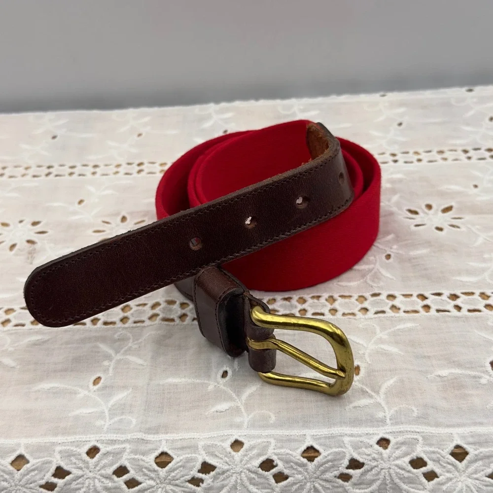 Vintage Belt Red Stretch Canvas Leather Brass Buckle 30-32 Preppy Equestrian